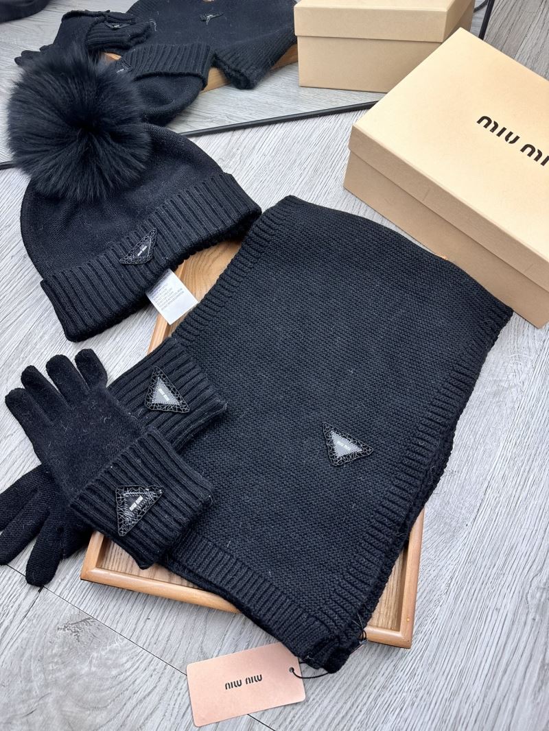 Miu Miu Caps Scarfs